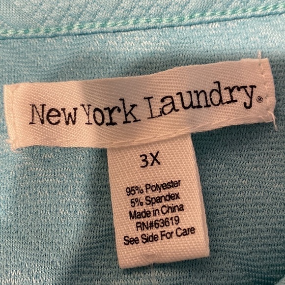 Q womens New York turquoise cap sleeve stretch plus size top 3X.  NWT - Picture 3 of 3